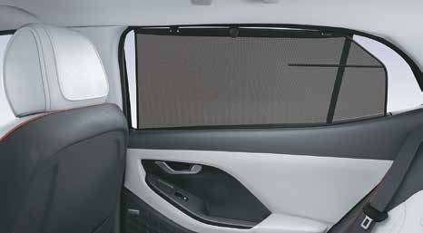 Hyundai Creta — Rear door-window sunshade