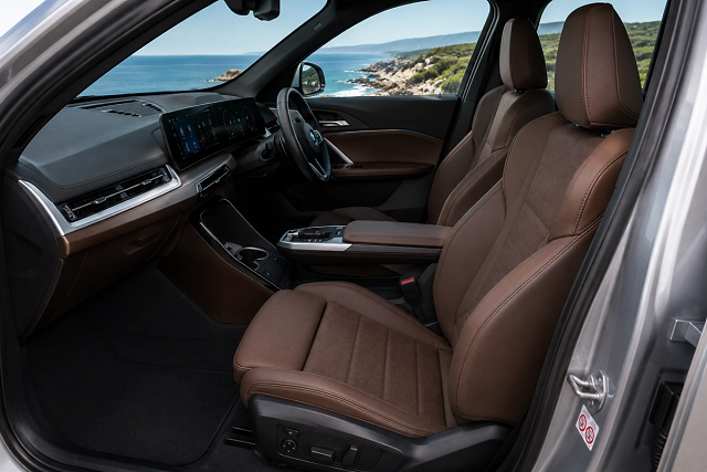 BMW X1 — photo