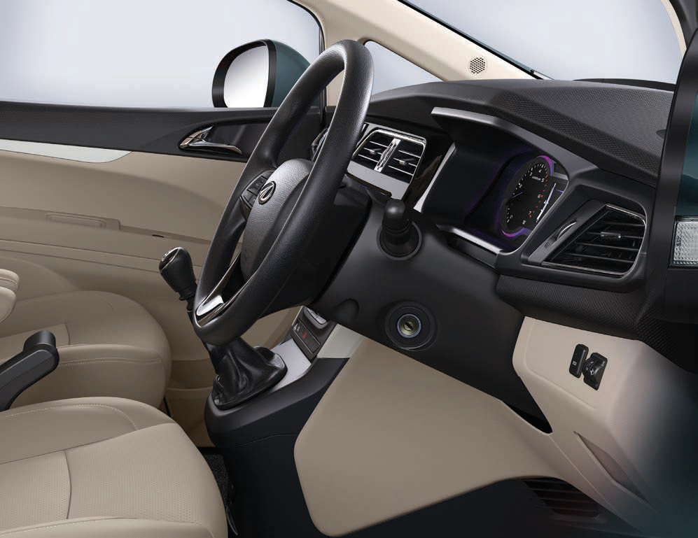 Mahindra Marazzo — Dual-tone black and beige dashboard with driver-focused centre console
